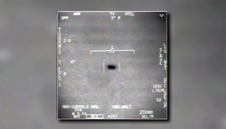 An image of a video of the Tic Tac UAP.