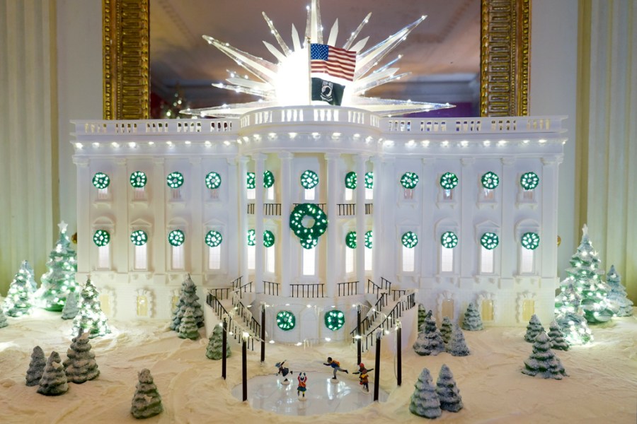 White House Christmas Decorations 2024
